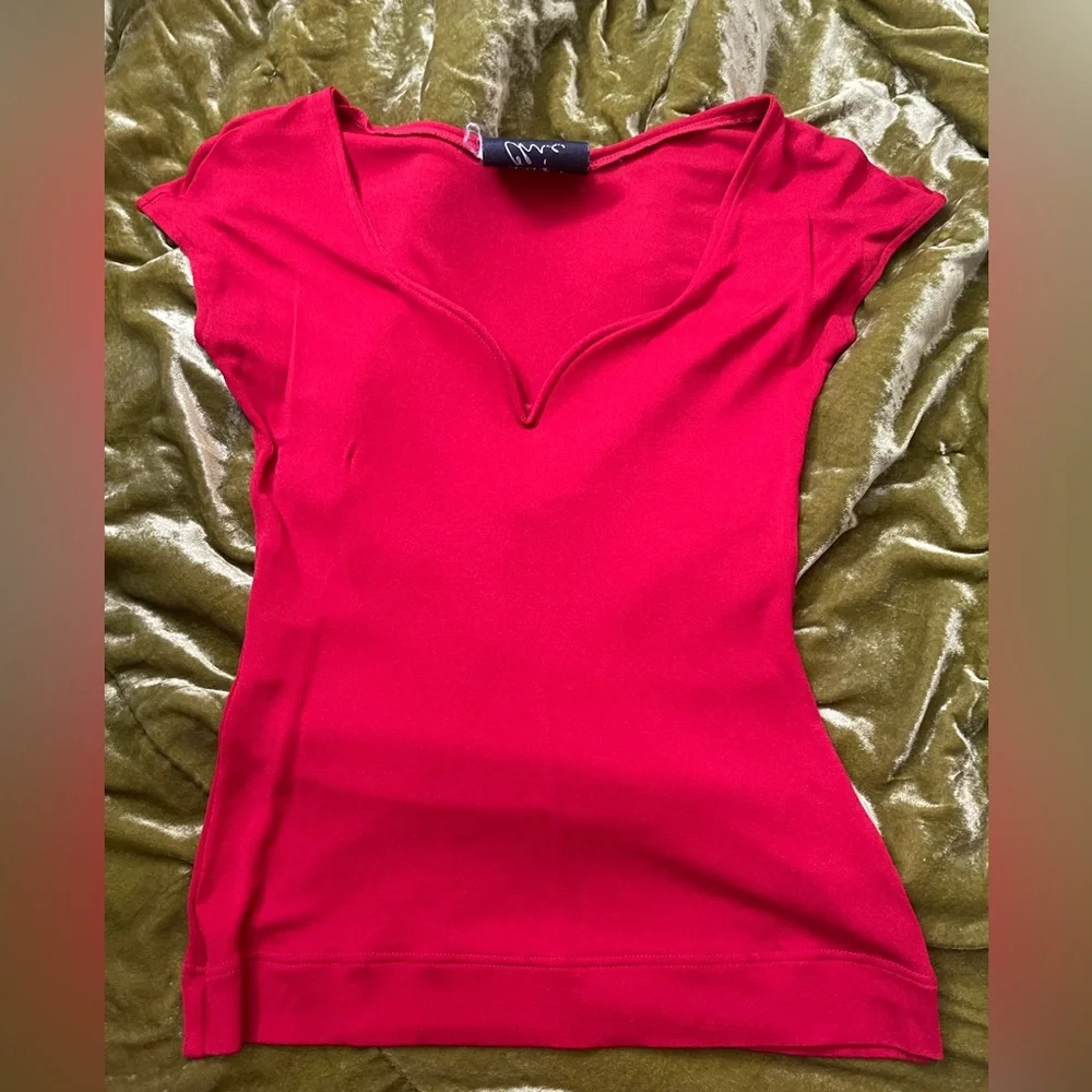 Moschino cheap and chic red heart neck vintage Y2K top - Picture 6 of 7